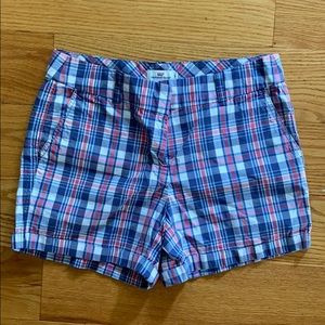 Vineyard Vines shorts